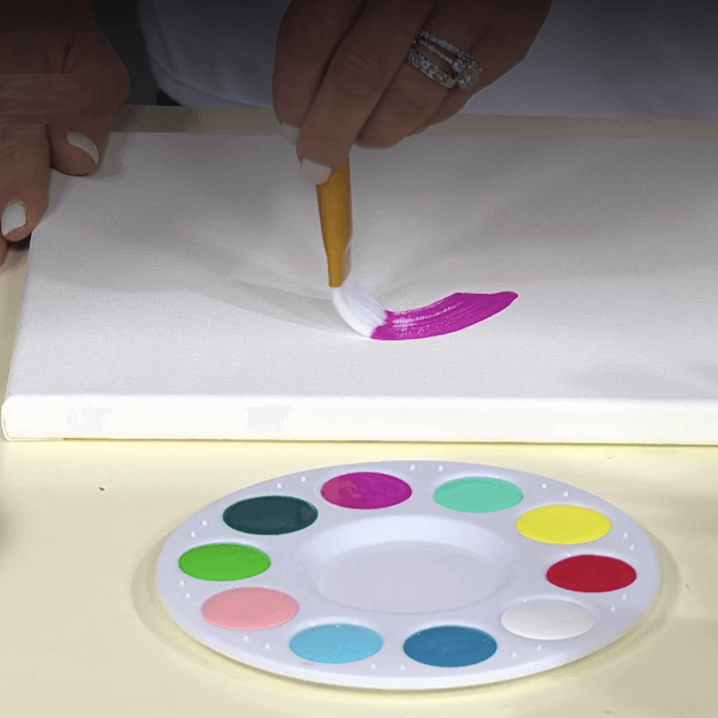 Painting Your Soul's Founder and CEO, Karen Hanlon was featured on WFLA's Bloom program